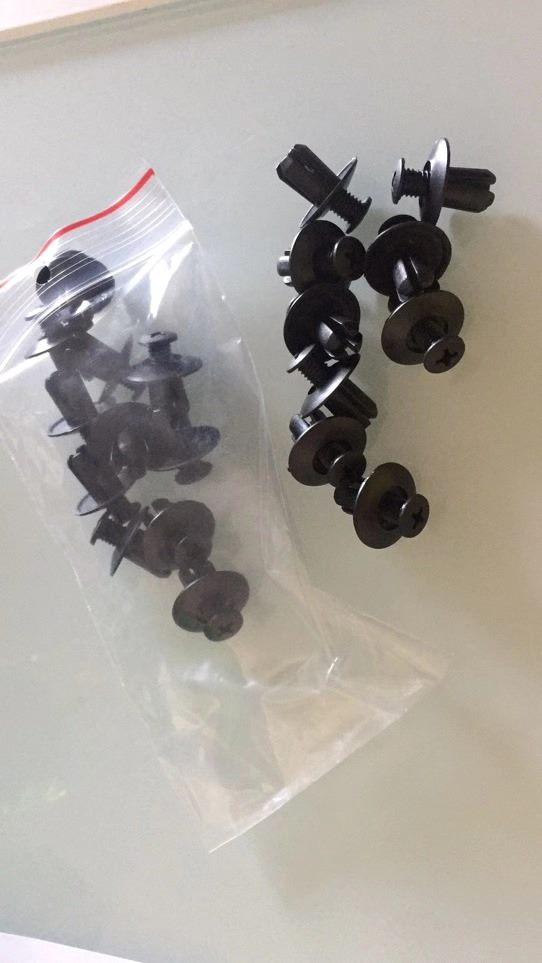 20X 8mm Clips