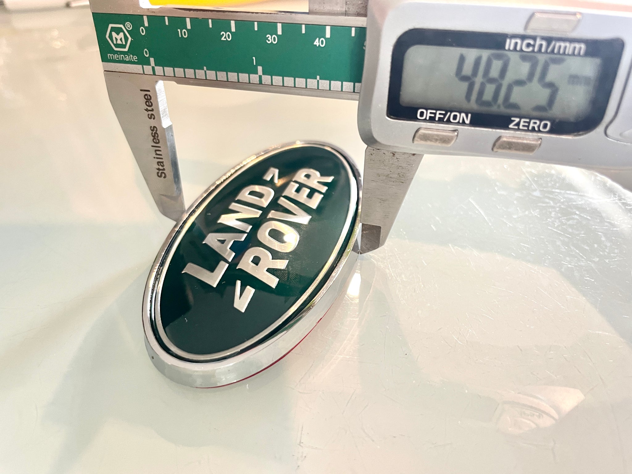 Land Rover Car Tag New! Land Rover Badge Sticker Tailgate Badge Nameplate – Auto Guys Group