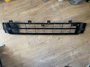 Toyota Hiace Lower Grille Grill Front Bumper 2010-2014 ( Narrow Body )